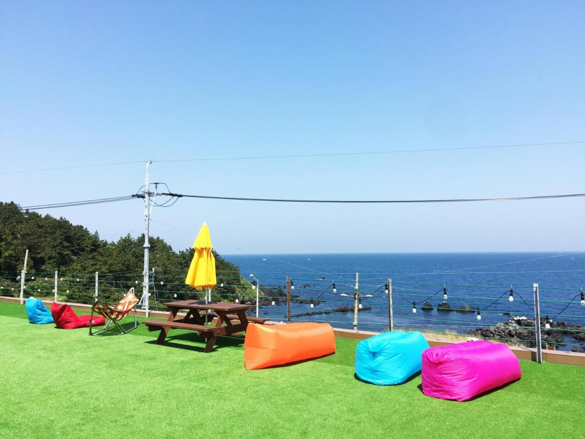 Jeju Airport Hostel Yesjun Exteriör bild